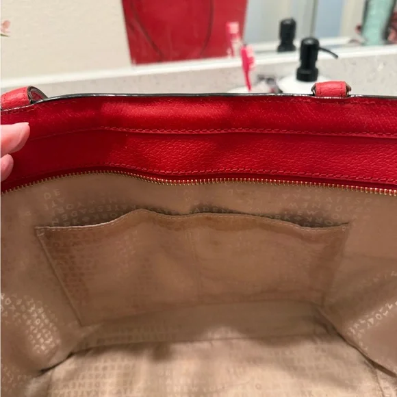 kate spade red leather tote with signature bow detail - Picture 4 of 8